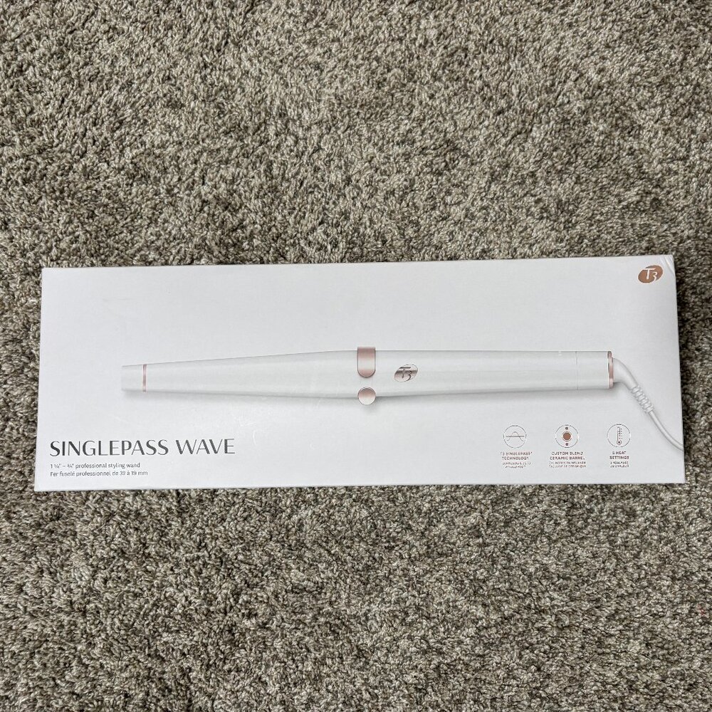 T3 Single Pass Wave Curling Iron